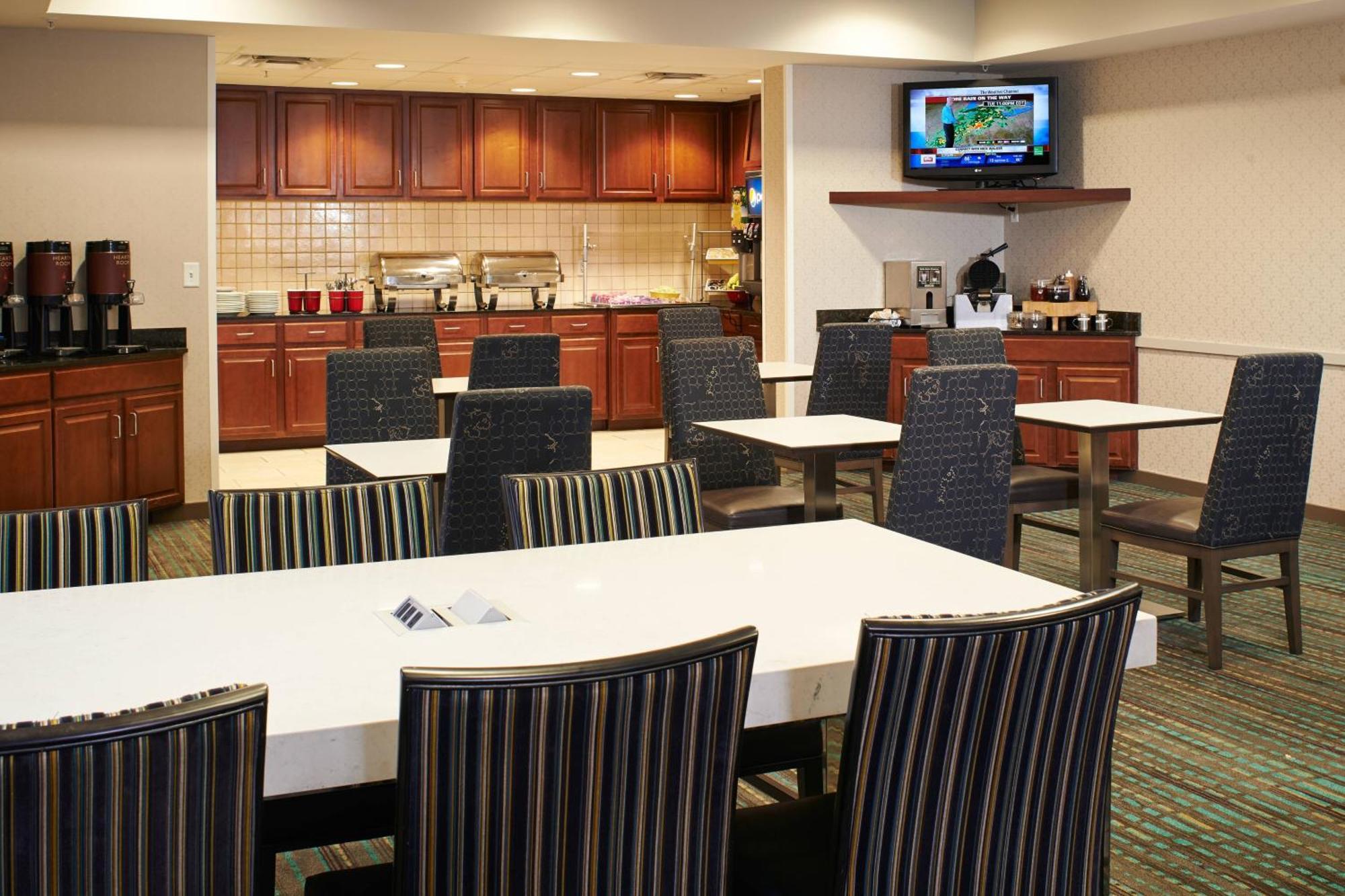 Residence Inn By Marriott Saginaw Exterior photo