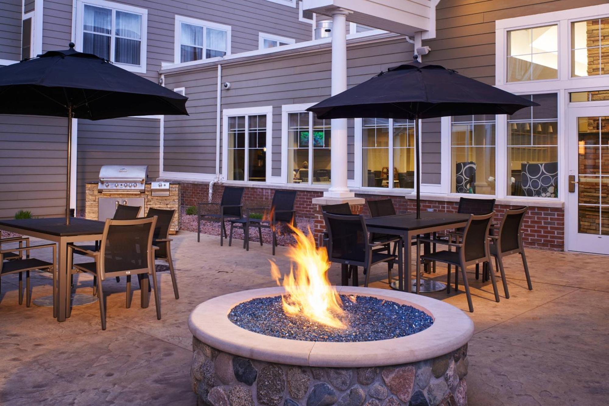 Residence Inn By Marriott Saginaw Exterior photo